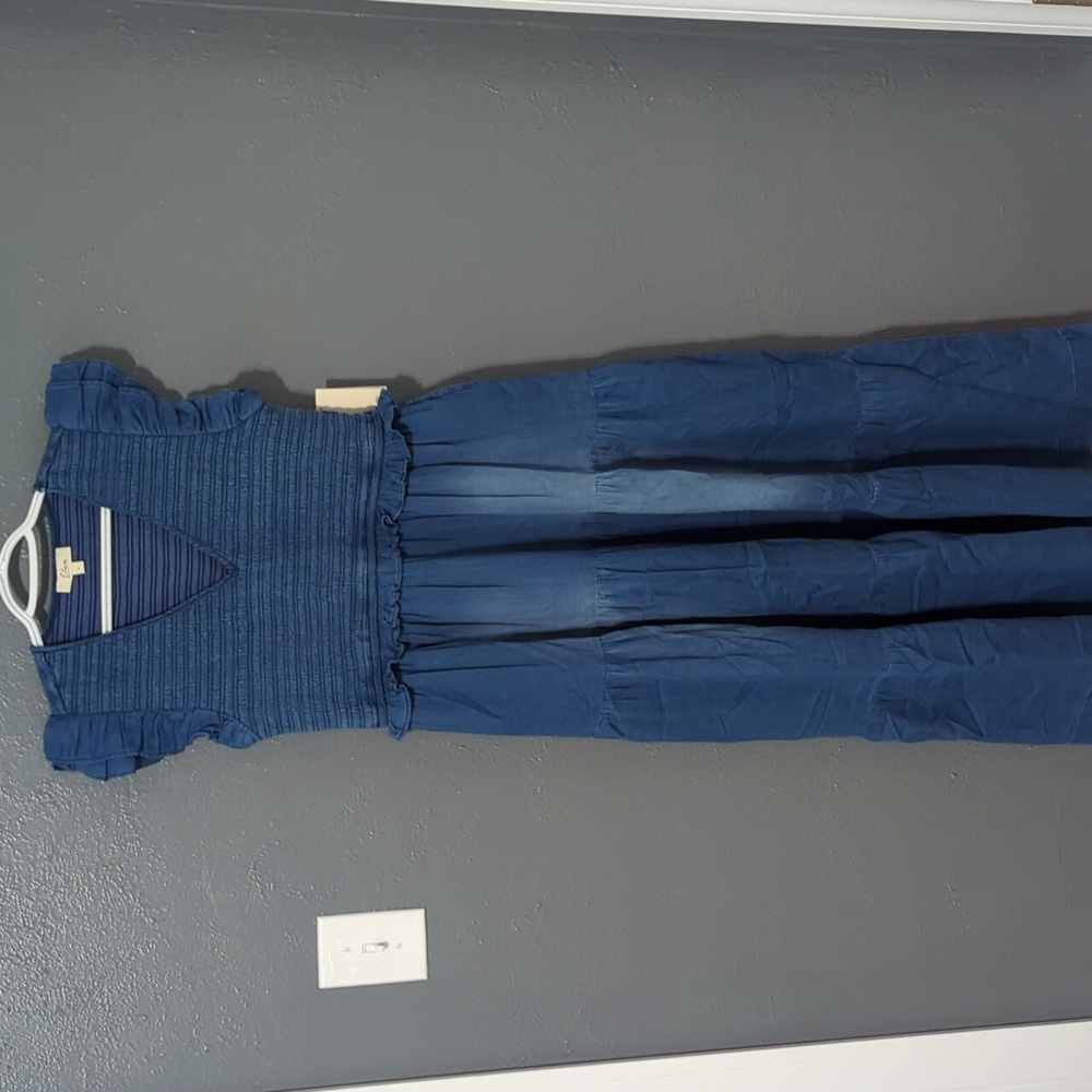 Elan maxi dress